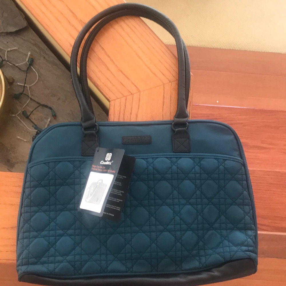 CoolBELL 15.6 Inch Laptop Tote Bag (NEW + TAGS)
